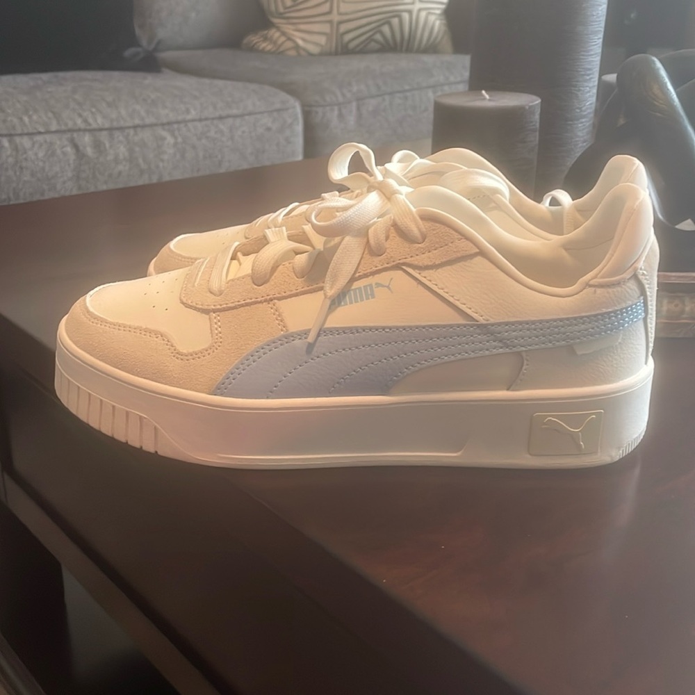 NWOT Puma Carina Street Platform Sneakers- Women’s Size 9.5 - Picture 3 of 8